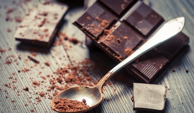Dunkle Schokolade hat diese 7 Vorteile für deine Gesundheit